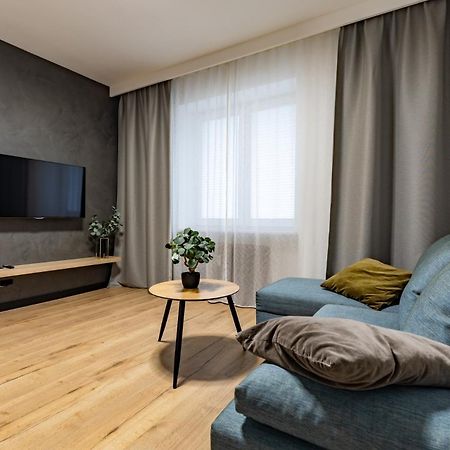 Apartamenty Premium, Faktura Vat, Zrodlowa Centrum Parter Ground Floor Parking Super Lokalizacja Two Bedrooms Kitchen 50 M2 Kielce Exteriér fotografie