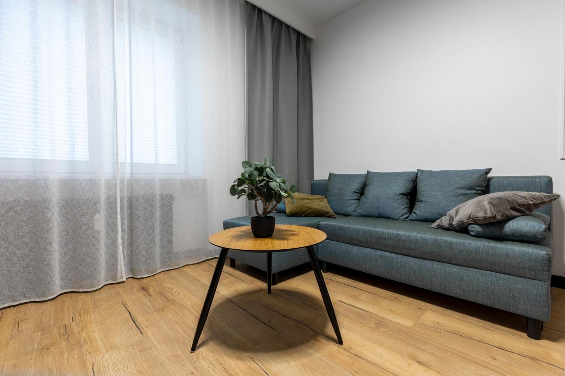 Apartamenty Premium, Faktura Vat, Zrodlowa Centrum Parter Ground Floor Parking Super Lokalizacja Two Bedrooms Kitchen 50 M2 Kielce Exteriér fotografie