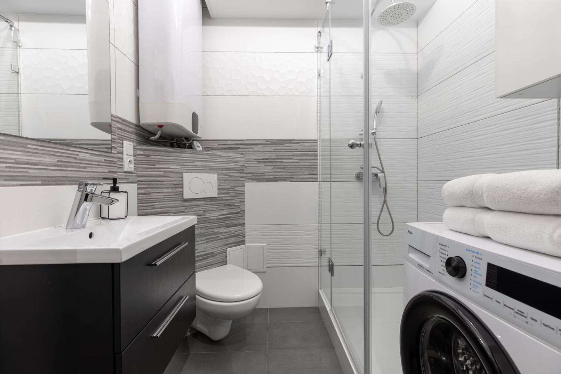 Apartamenty Premium, Faktura Vat, Zrodlowa Centrum Parter Ground Floor Parking Super Lokalizacja Two Bedrooms Kitchen 50 M2 Kielce Exteriér fotografie