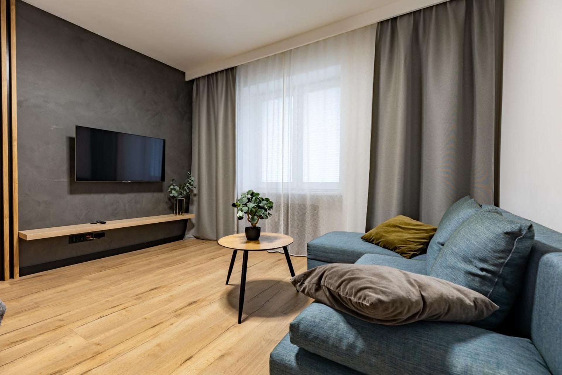 Apartamenty Premium, Faktura Vat, Zrodlowa Centrum Parter Ground Floor Parking Super Lokalizacja Two Bedrooms Kitchen 50 M2 Kielce Exteriér fotografie